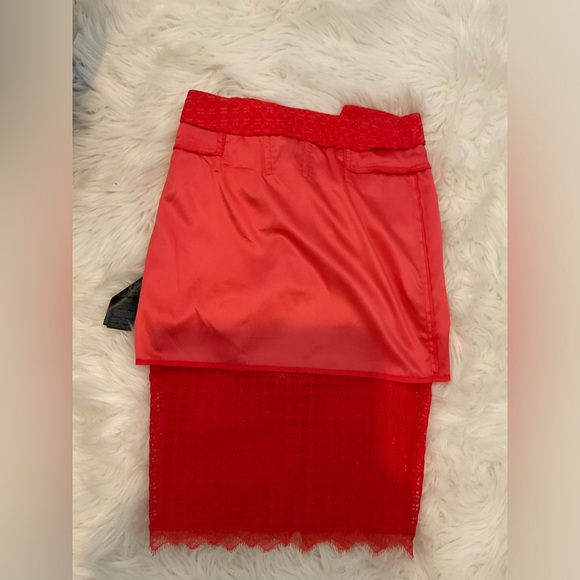 MARCIANO LACE PENCIL SKIRT - Picture 8 of 11